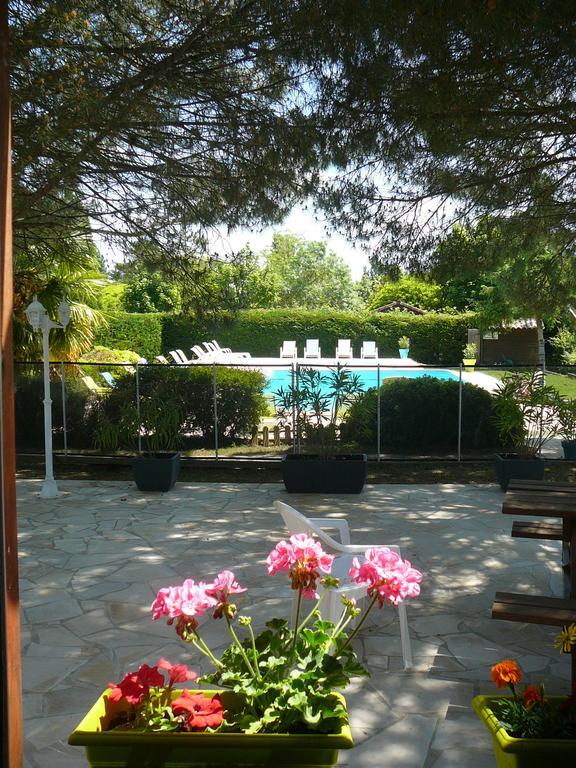 Les Des Mousquetaires Chalet *